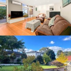 Stylish 4BR Home in the Centro of Glen Waverley