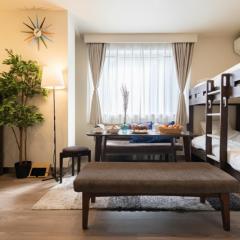 “1ST ROOM” 内装デザイナー監修！30㎡ 最大6名 経堂駅から徒歩5分 築浅 良質な暮らしを