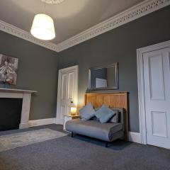 Lovely Festival Flat