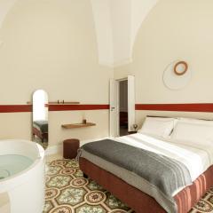 Exclusive 2bds Palace with Sea-view Terrace and Jacuzzi Tubs