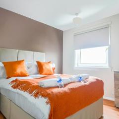 4 BDR House By Caledonia Luxe Stays Short Lets & Serviced Accommodation Livingston