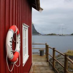 Classic Fishermans cabin in Reine