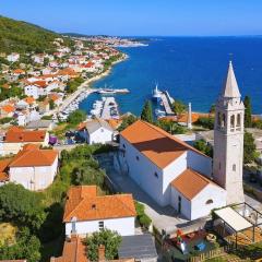 Apt Karla - Island Stay with Panoramic Roof Terrace