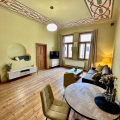 Historický stylový apartmán v srdci Hradec Králové