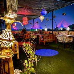 Farsha Pyramids Inn