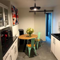 1 bedroom garden flat London