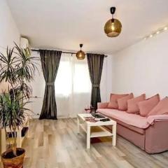 Luxury 2BR Apartment Victoriei with Parking!