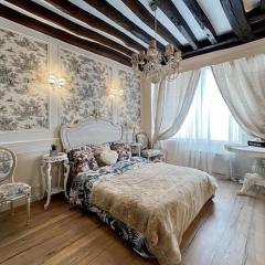 Gare du Nord and Est