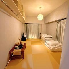 Wa Shinsaka 902 7minute walk from Shinsakacho Station Maximum 4 people Separate bath and toilet Washing machine with dryer