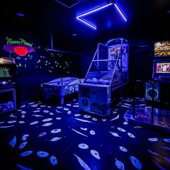 Magical Family Fun House Near Disney Luxury Villa