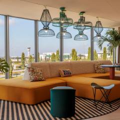 Hampton By Hilton Lyon Airport