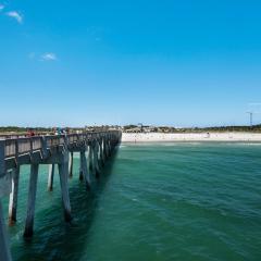 117 Palm Beach Dr - Palm Breezy