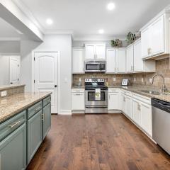 307 Reserve Lane