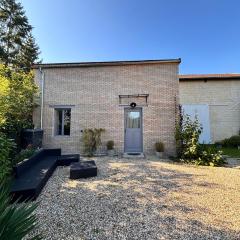 House with garden and private parking in Andrésy