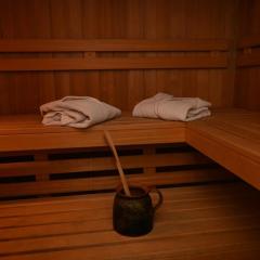 A Frame Vila sa Saunom Jakuzi kadom i toplim bazenom