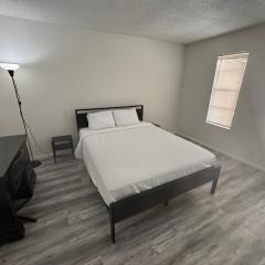 2 Or 3 Bedroom Walk To Strip Mgm Casino Shop Club