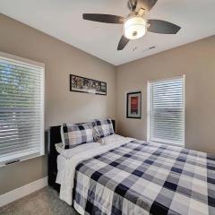Modern and furnished apartment in downtown Lincoln
