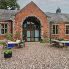 Diamond Lodge