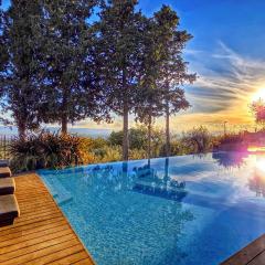 Rahal Luxury Retreat - Panoramic Heated Jacuzzi & Infinity Pool