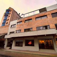 Hotel Plaza Sky - A 40 metros de la Plaza