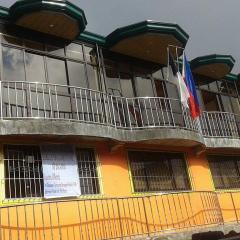 Mountain Pine Breeze