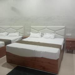 Sri Murli Manohar Dham