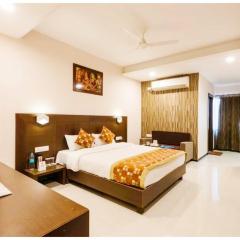 Hotel Shriniwash Residency Near Shri Mahakaleshwar Jyotirlinga Temple