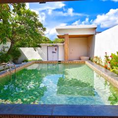 Private Pool Villas Seven Twenty Kuta