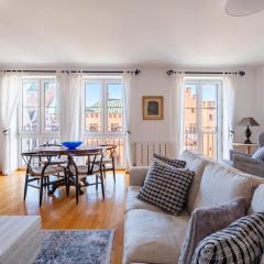 Horyzont Apartamenty- Apartament Ratuszowy- stylowy apartament w samym sercu starówki