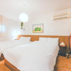 Private house of a newlywed couple in Sinchon