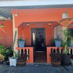 Ruths Guest House Private 1 Bedroom Home