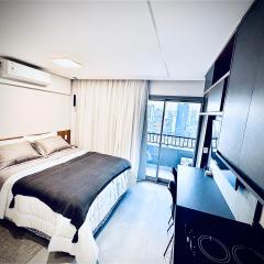Studio Novíssimo Vila Olímpia! Ar Wifi TV LCD Academia CoWorking Pet Place Portaria 24h Guarda Malas! 10min Congonhas!
