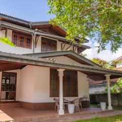 The Quiet House - Hikkaduwa