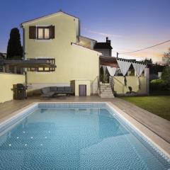 Captain Villa 2 km to the beach