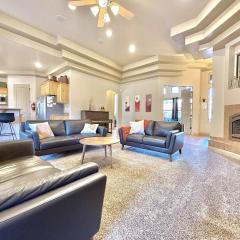 Spirit of the Rock Large Vacation Home in Kanab