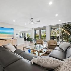 Longboat Key Luxury Bayfront 3 Bed Residence