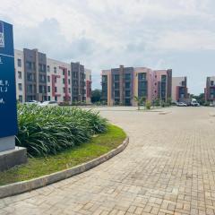 Lakeside Serenity Stylish 2BR Getaway - Entebbe