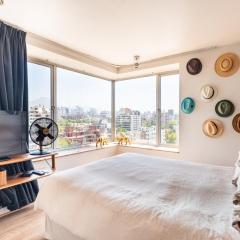 Spectacular view of the city and the Andes