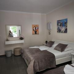 Endi City Centre Room