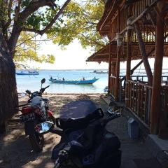 Sunset Cabanas Stay Beachfront & Snorkel