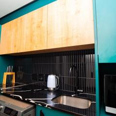 Modern Studio Steps from Ratanga Park