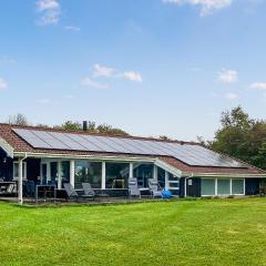 Nice Home In Sydals With Wifi