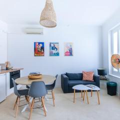 Appartement cocooning avec petite cour extérieure