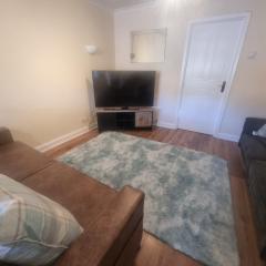 Cheerful two bedroom home in Dunfermline