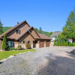 Peaceful Retreat on Lac de l'Argile