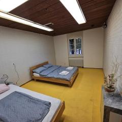 Privatzimmer -Venus- mit gemeinsamer Küche und Bad in der Altstadt Chur