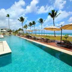 Apê 2 quartos beira-mar c/ restaurante e recreação