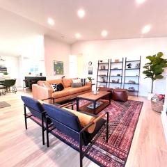 Olympic House: 3min from ONP w/ Sauna + Rec room