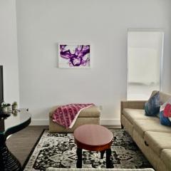 Modern Executive Suite near Beverly Hills