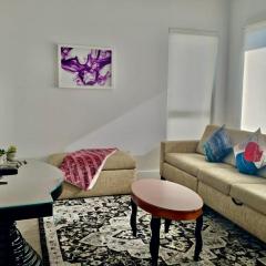 Comfortable Stay in Culver City near Sony Pictures & Dining Spots